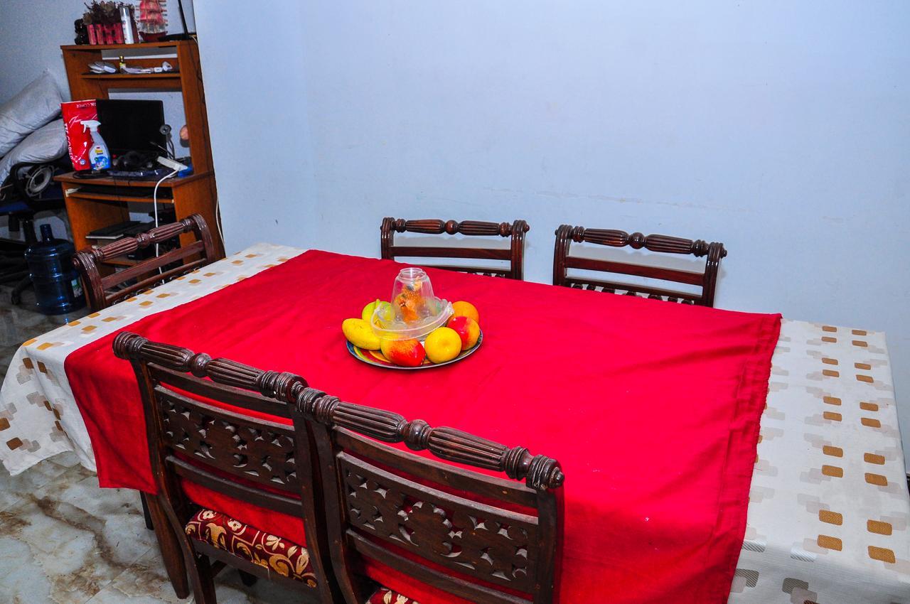 Rock Cascade Tourist Home & Cookery School Полоннарува Экстерьер фото